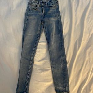 American Eagle High wasted skinny jeans